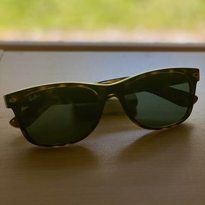 Ray-Ban New Wayfarer